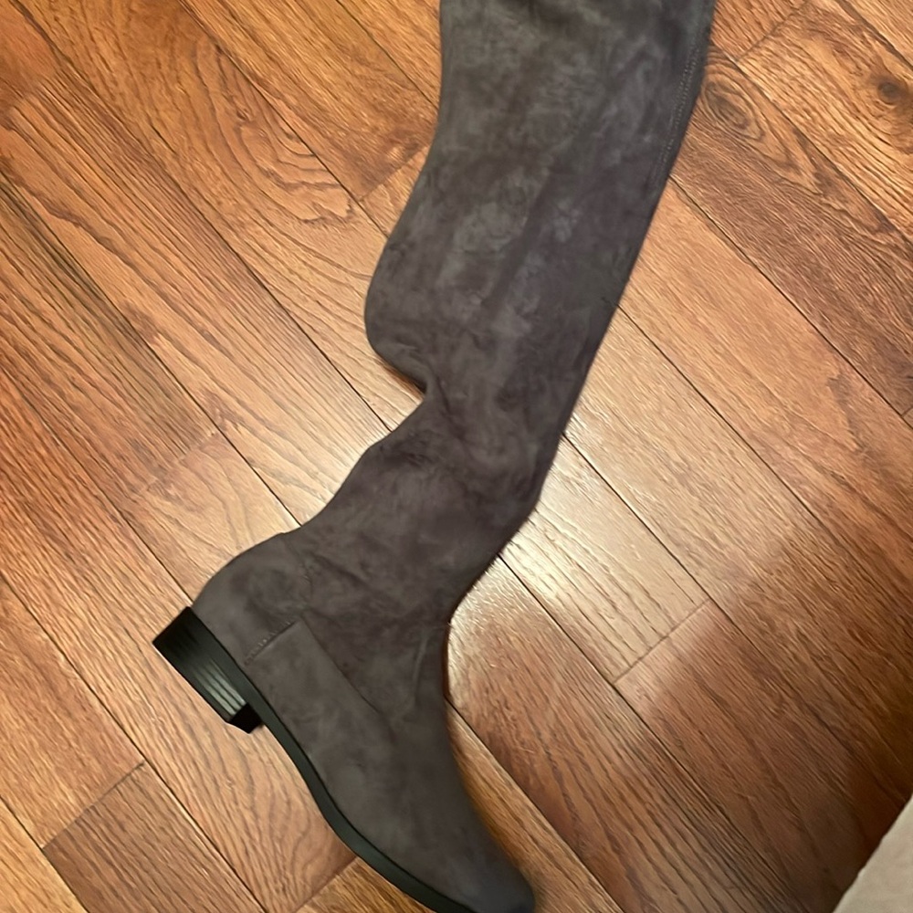 Over-the-Knee Suede Stretch Boot - Gray